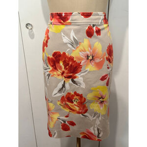 Women's Leslie Stuart Size 14 lined Beige taupe Red Floral stretch Pencil Skirt